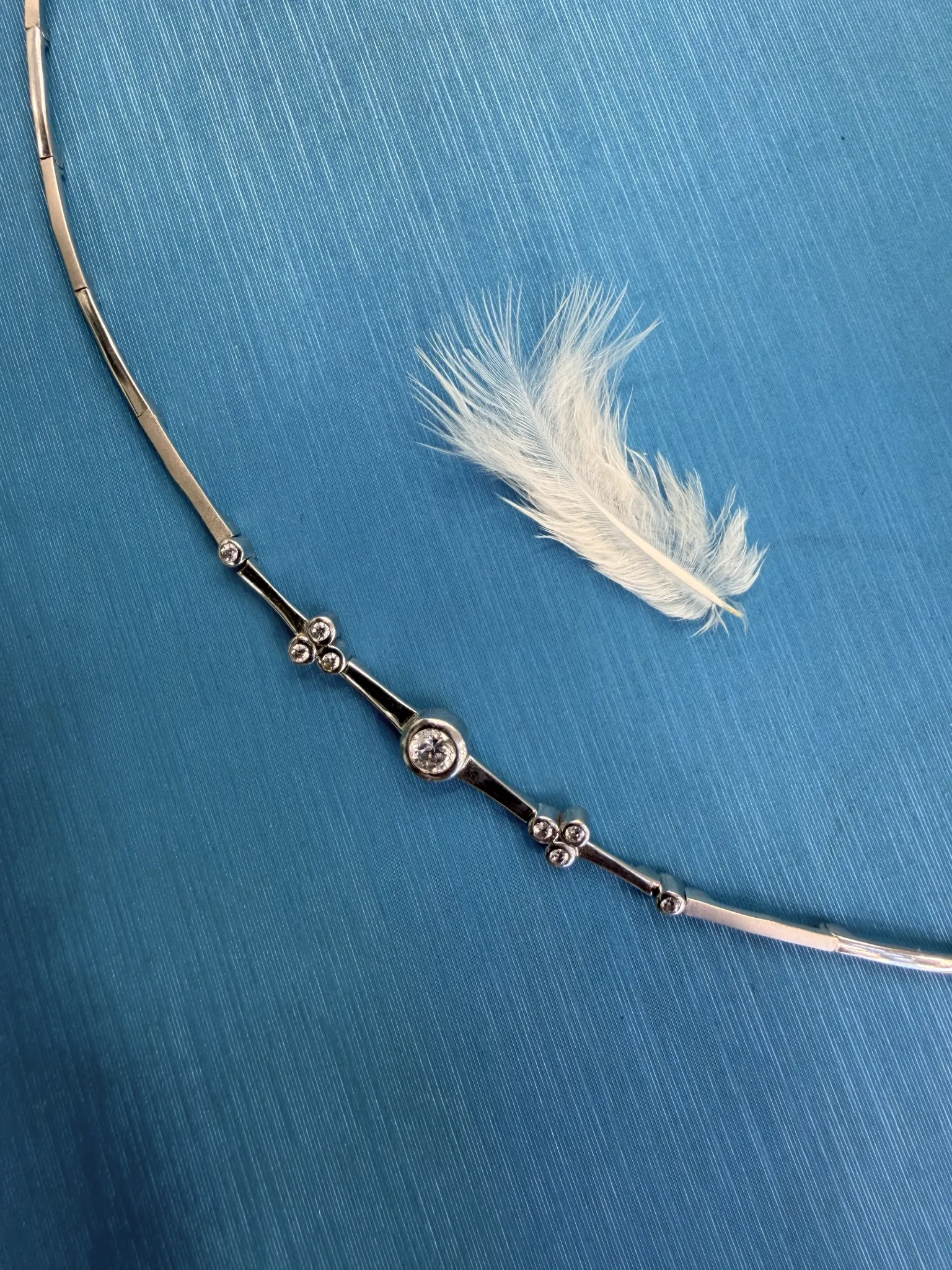 Taşlı Beyaz Altın Bileklik 