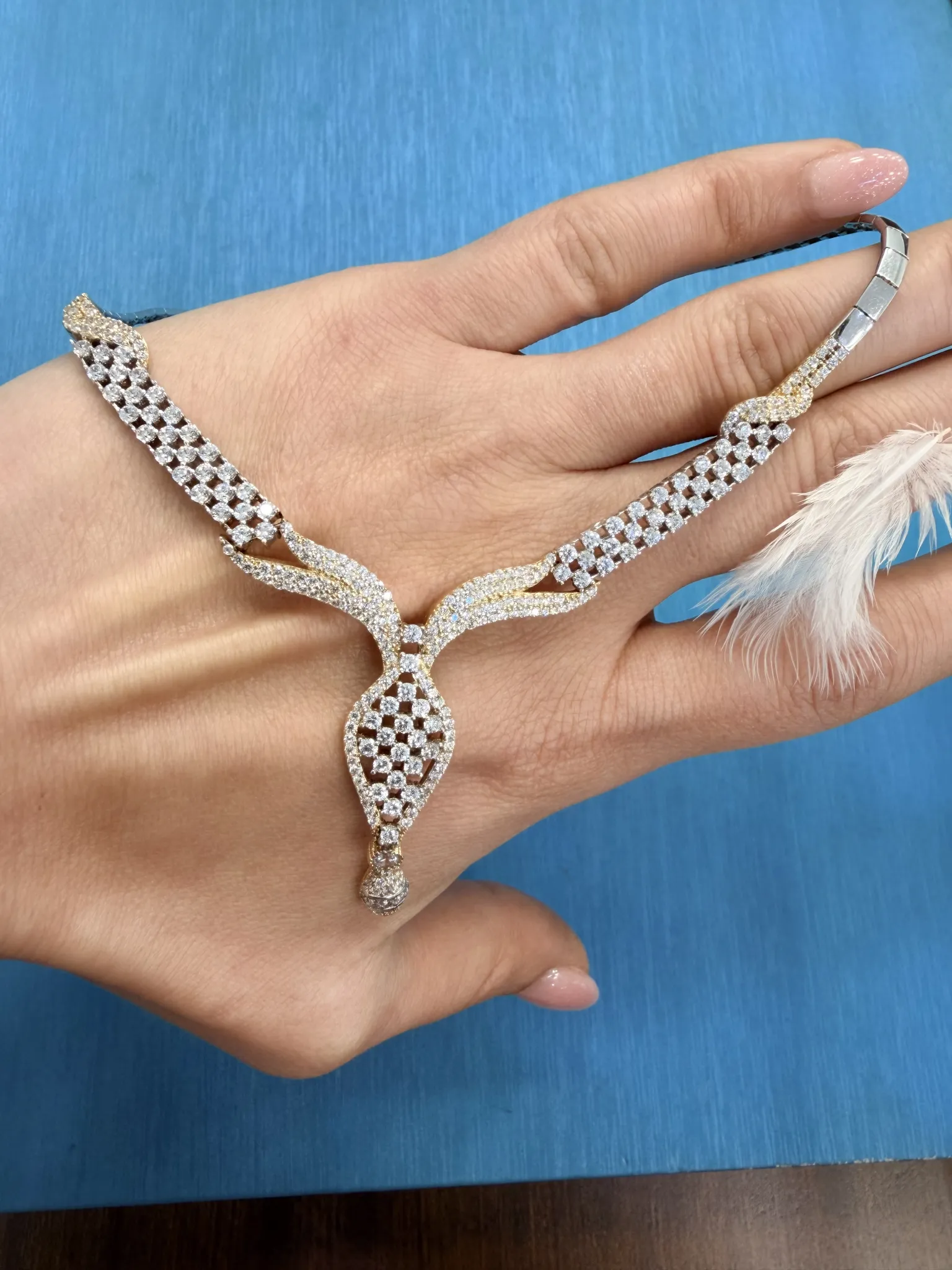 14 Ayar Tasarım Kolye